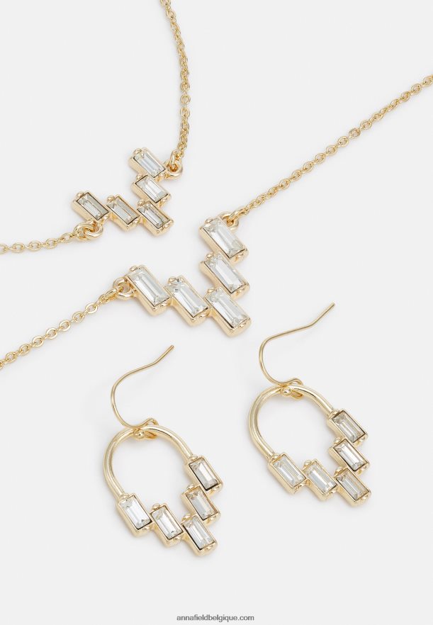 femmes boucles d'oreilles serties dorées Anna FieldNHH26B2653