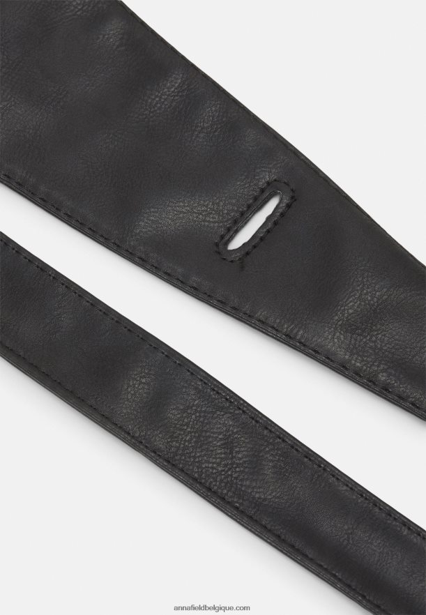 femmes ceinture noire Anna FieldNHH26B2728