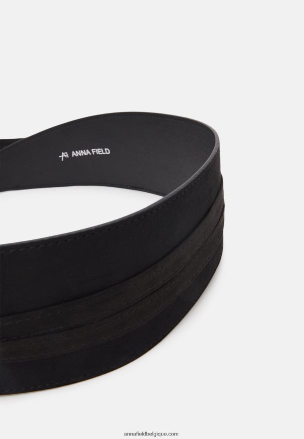 femmes ceinture noire Anna FieldNHH26B2764