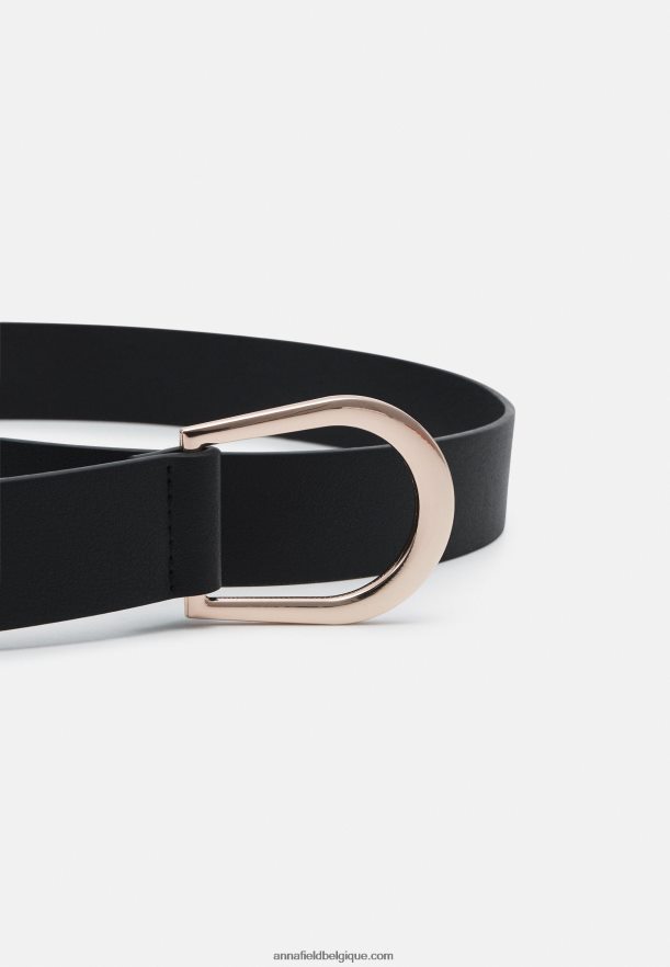 femmes ceinture noire Anna FieldNHH26B2770