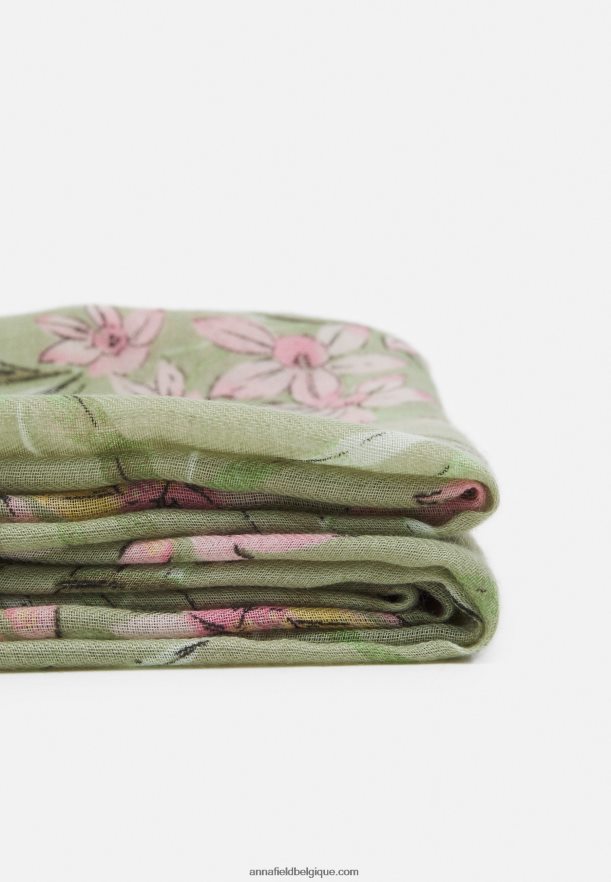 femmes foulard vert Anna FieldNHH26B2842