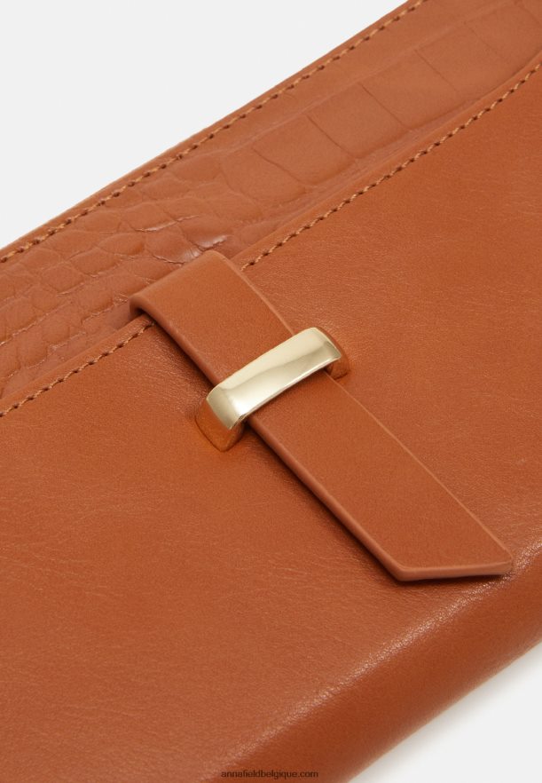 femmes portefeuille cognac Anna FieldNHH26B2795