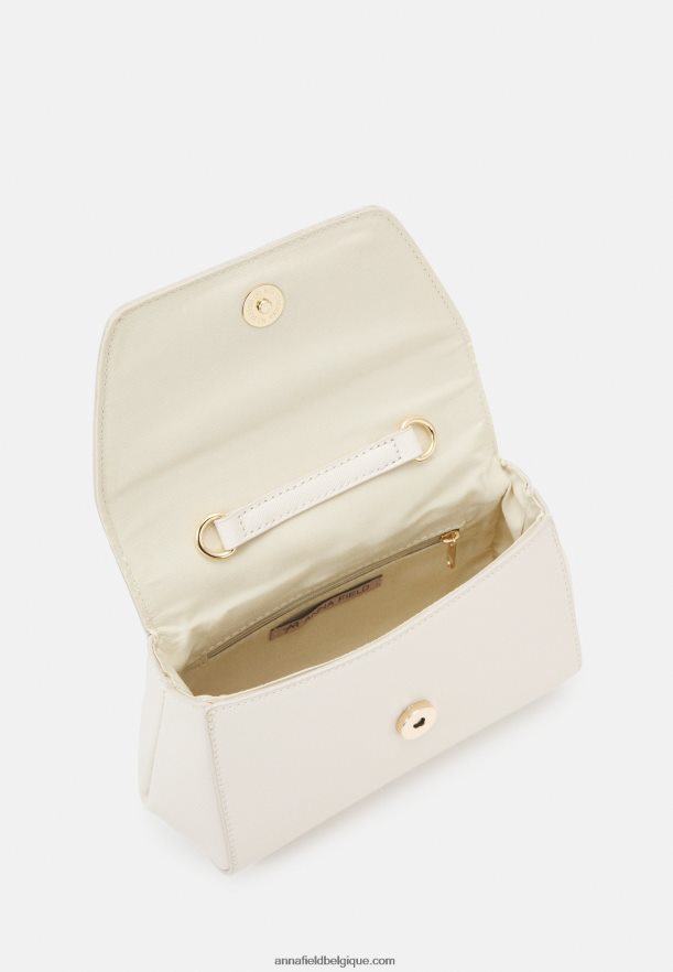 femmes embrayage blanc cassé Anna FieldNHH26B2406