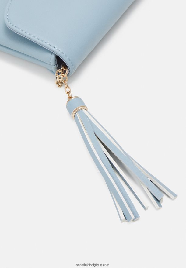 femmes embrayage bleu Anna FieldNHH26B2398