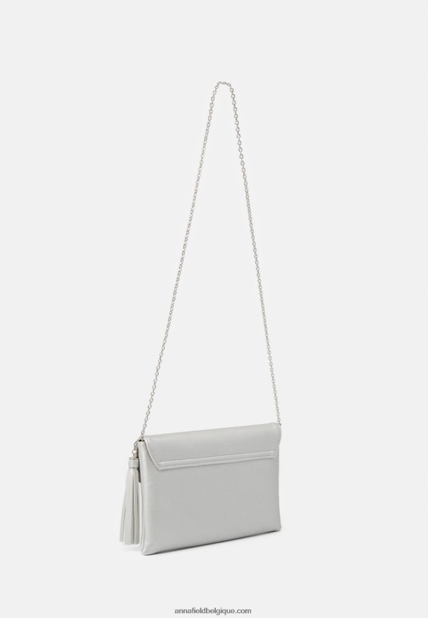 femmes pochette 971 couleur argent Anna FieldNHH26B2444