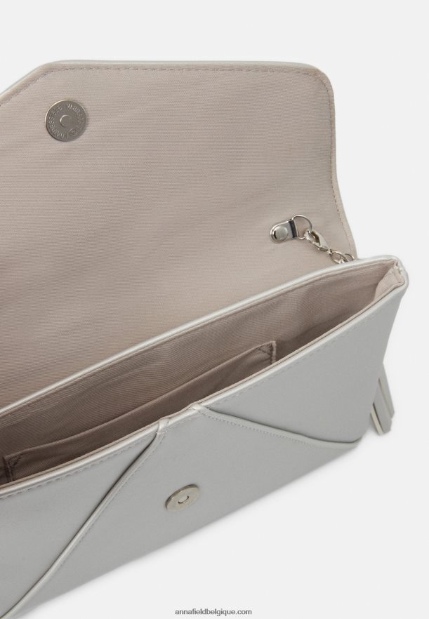 femmes pochette 971 couleur argent Anna FieldNHH26B2444