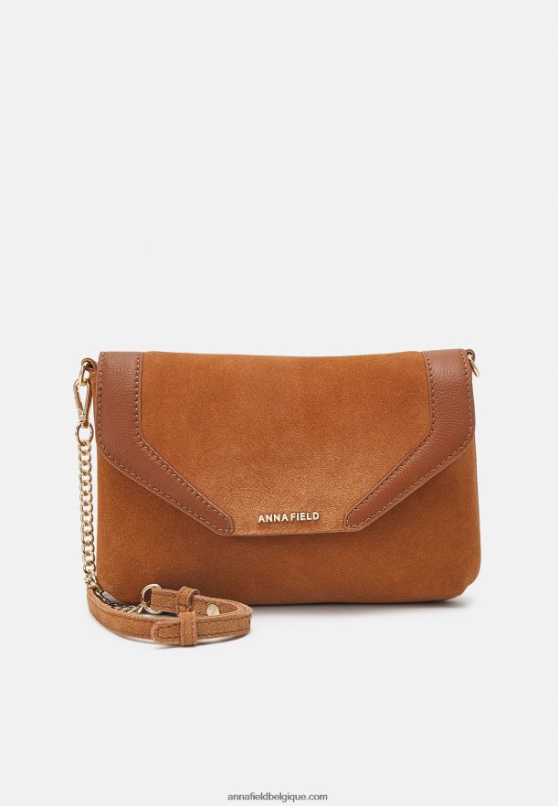femmes pochette cuir cognac Anna FieldNHH26B2410