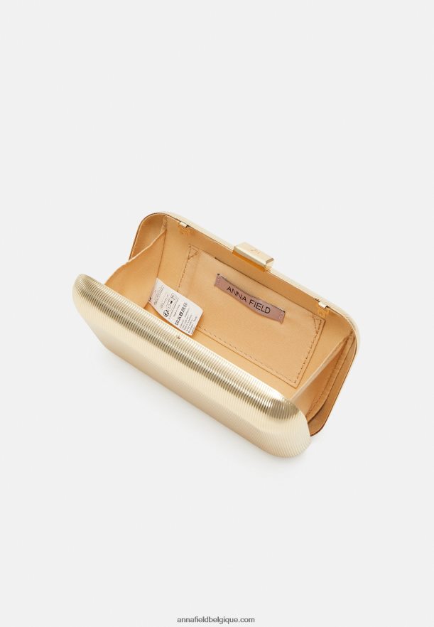 femmes pochette dorée Anna FieldNHH26B2395