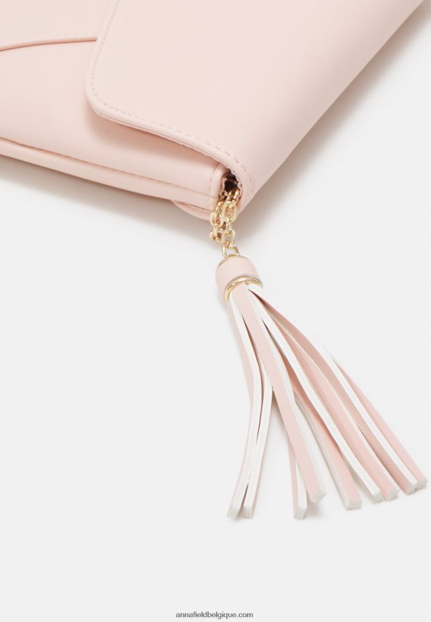 femmes pochette rose Anna FieldNHH26B2411