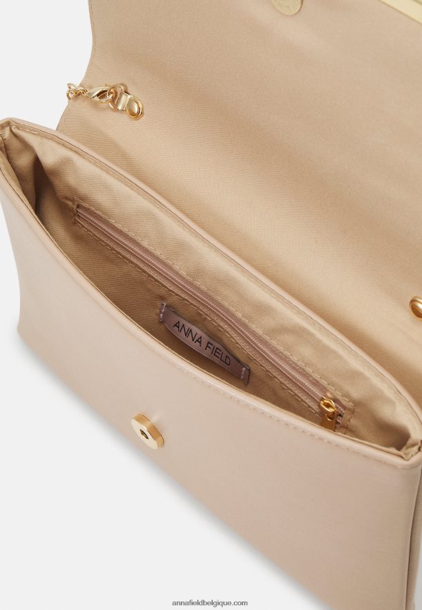 femmes pochette rose Anna FieldNHH26B2426
