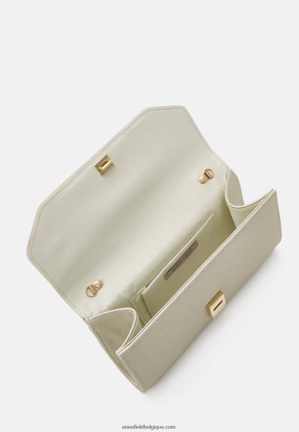 femmes pochette rose Anna FieldNHH26B2432