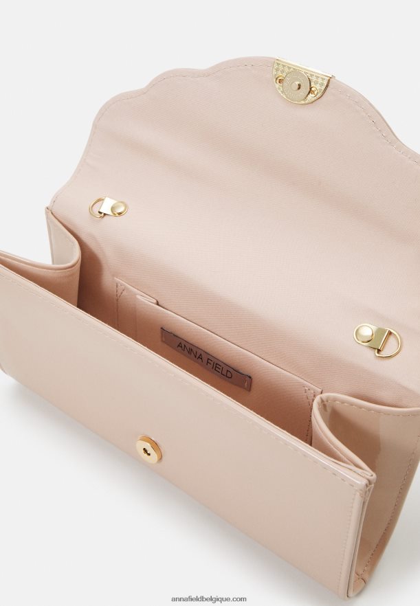 femmes pochette rose Anna FieldNHH26B2455