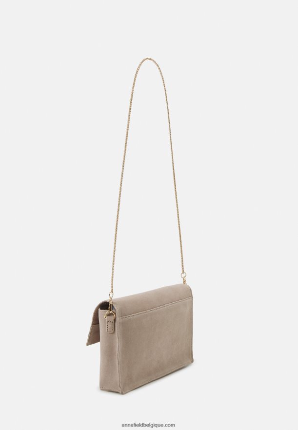 femmes pochette taupe Anna FieldNHH26B2445