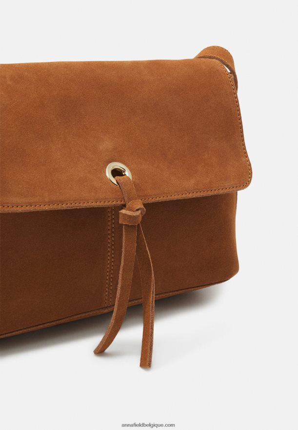 femmes sac bandoulière cuir cognac Anna FieldNHH26B2554