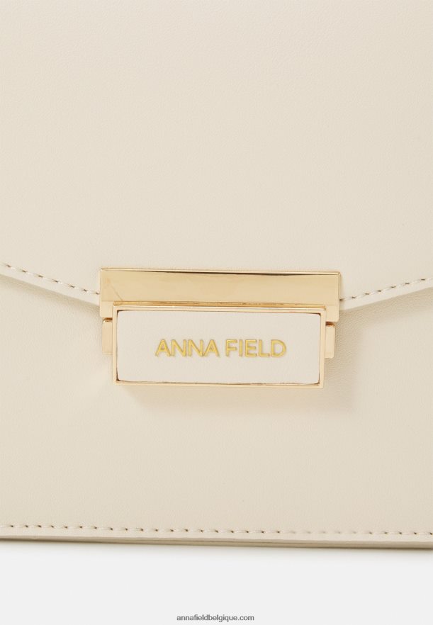 femmes sac à main blanc cassé Anna FieldNHH26B2324