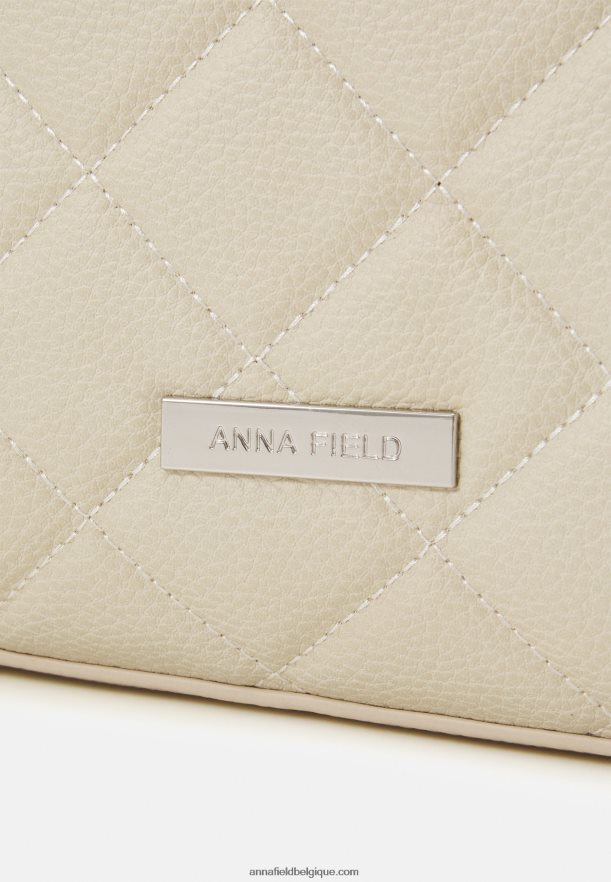 femmes sac à main blanc cassé Anna FieldNHH26B2332