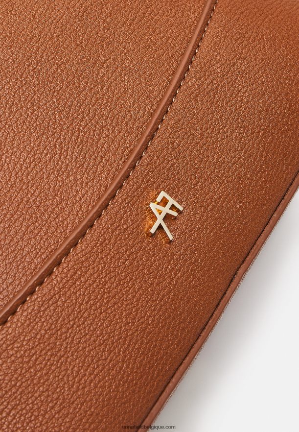 femmes sac à main cognac Anna FieldNHH26B2334