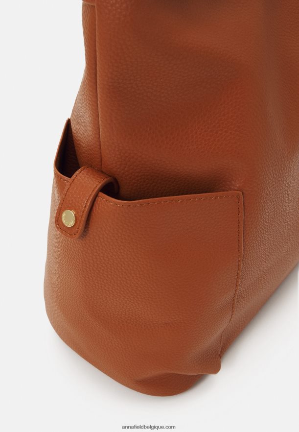 femmes sac à main cognac Anna FieldNHH26B2362