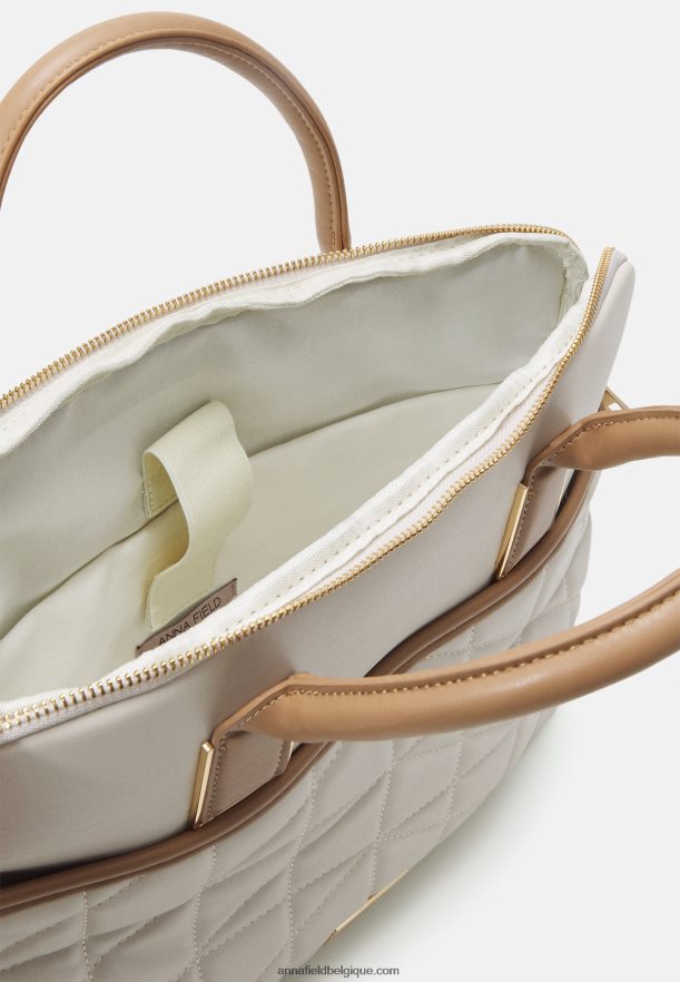 femmes sac pour ordinateur portable marron Anna FieldNHH26B2581