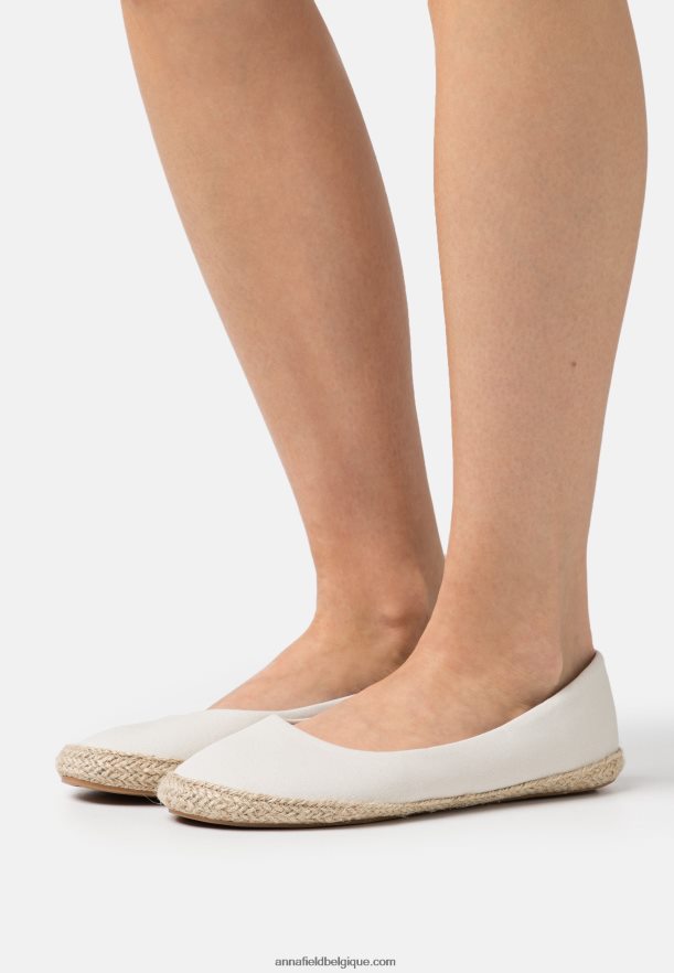 femmes ballerines beiges Anna FieldNHH26B2092