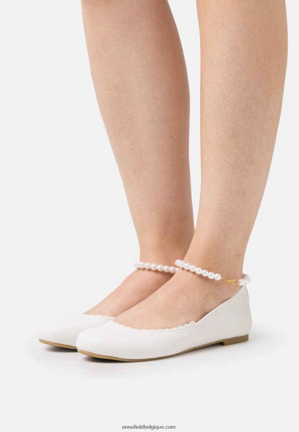 femmes ballerines bride cheville blanc Anna FieldNHH26B2178