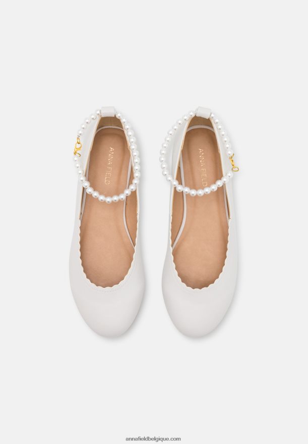 femmes ballerines bride cheville blanc Anna FieldNHH26B2178