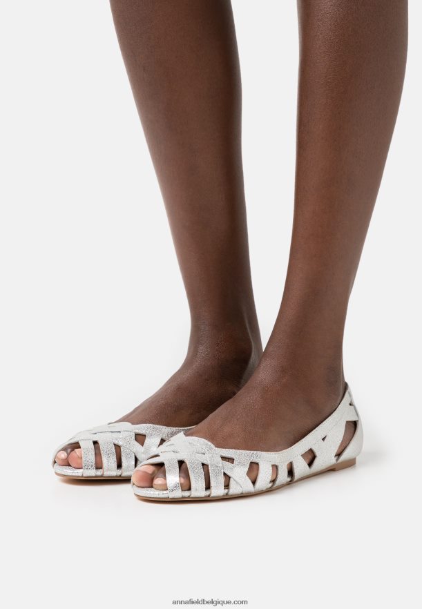 femmes ballerines cuir peeptoe argent Anna FieldNHH26B2142