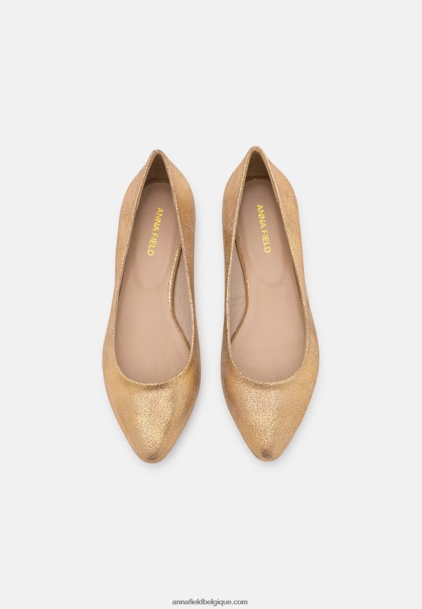 femmes ballerines en cuir doré Anna FieldNHH26B2104