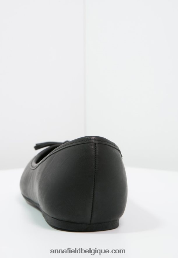 femmes ballerines noires Anna FieldNHH26B2075