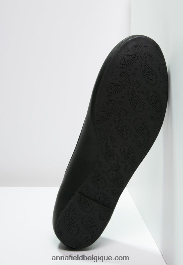 femmes ballerines noires Anna FieldNHH26B2075