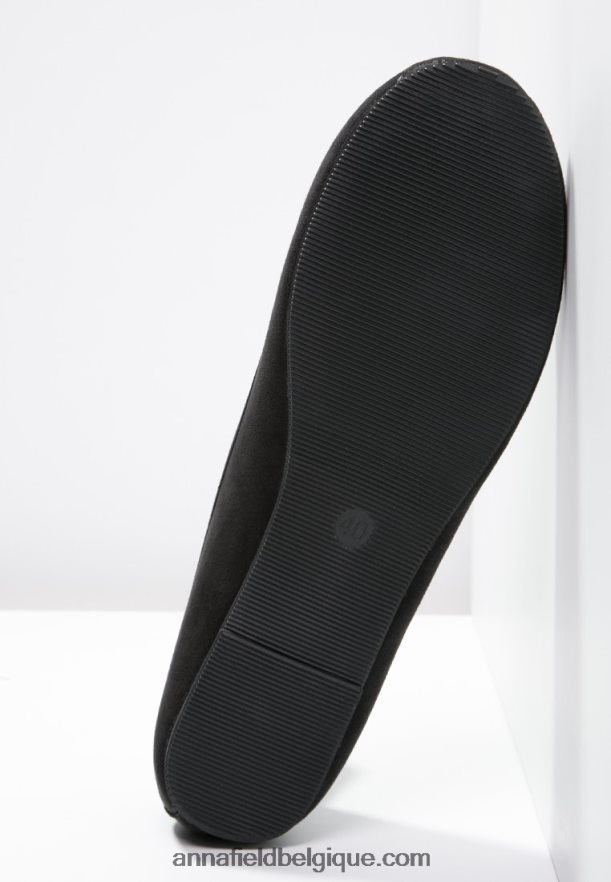 femmes ballerines noires Anna FieldNHH26B2076