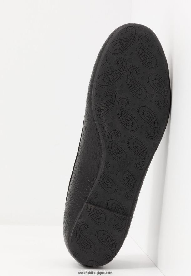 femmes ballerines noires Anna FieldNHH26B2132