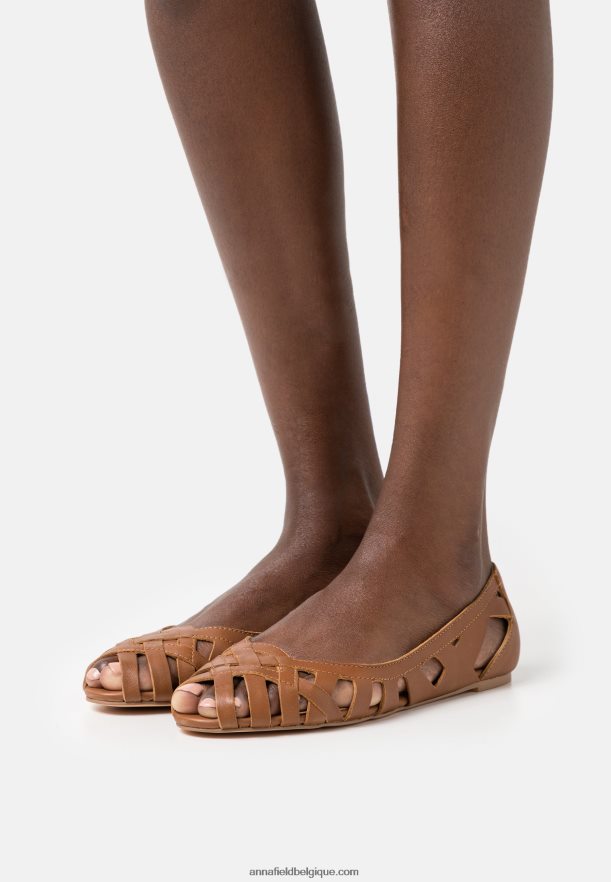 femmes ballerines peeptoe cuir cognac Anna FieldNHH26B2125