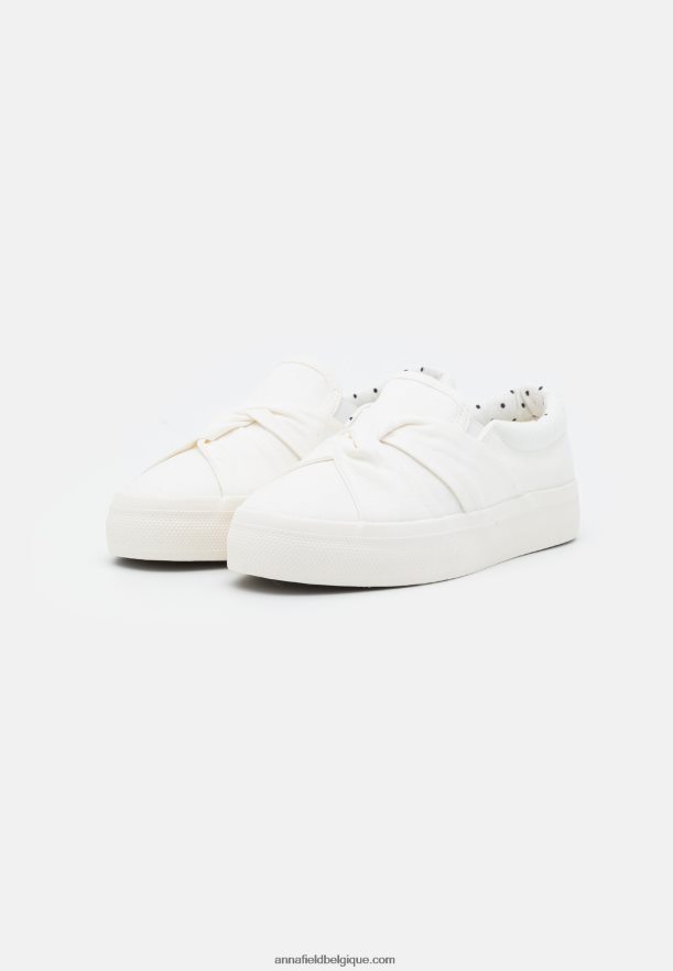 femmes slip-on blanc Anna FieldNHH26B1194