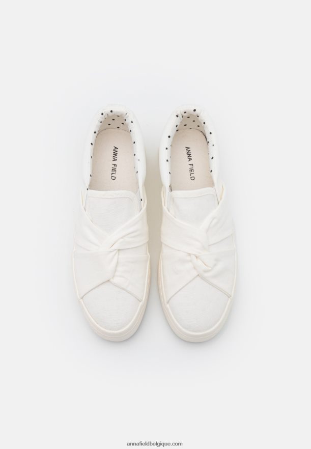 femmes slip-on blanc Anna FieldNHH26B1194