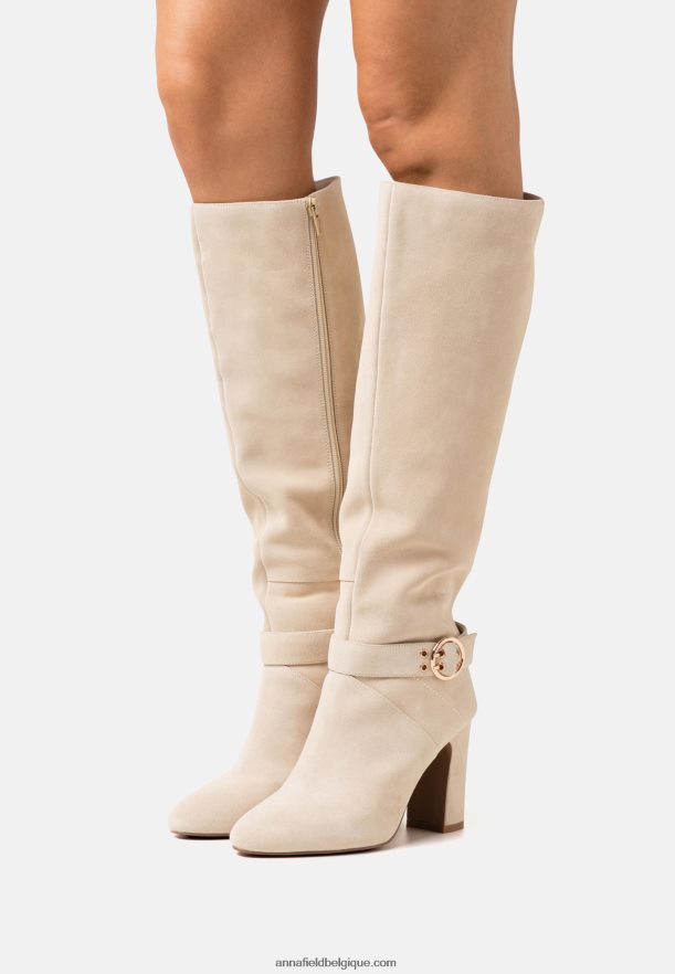 femmes bottes à talons hauts en cuir beige Anna FieldNHH26B2258