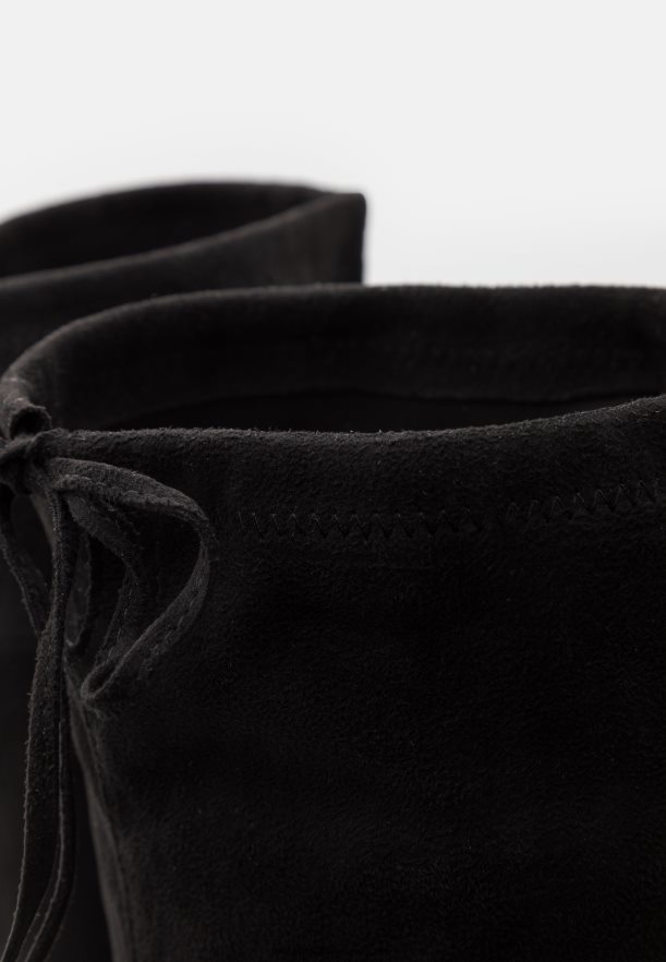 femmes cuissardes noires Anna FieldNHH26B2246