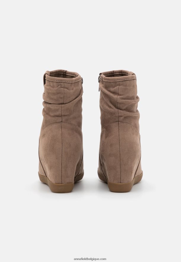 femmes botte d'hiver bottines compensées taupe Anna FieldNHH26B2063