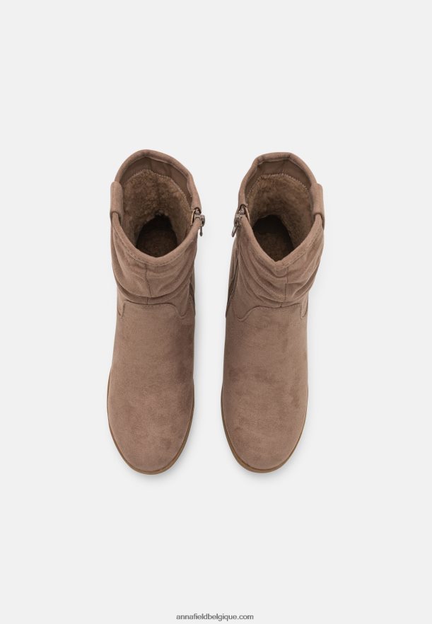 femmes botte d'hiver bottines compensées taupe Anna FieldNHH26B2063