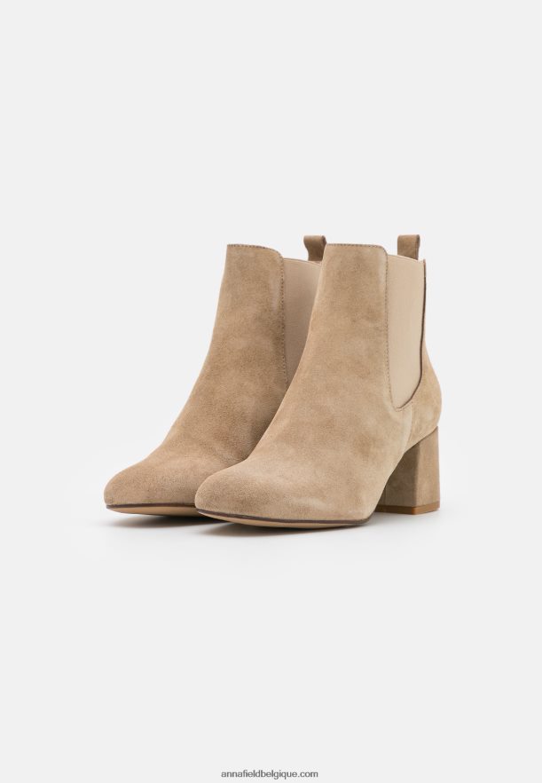 femmes bottines classiques en cuir beige Anna FieldNHH26B1893