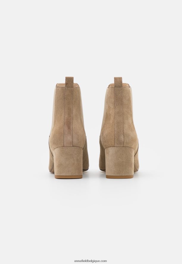 femmes bottines classiques en cuir beige Anna FieldNHH26B1893
