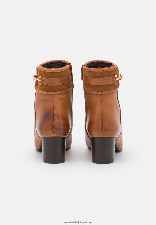 femmes bottines classiques en cuir cognac Anna FieldNHH26B1957