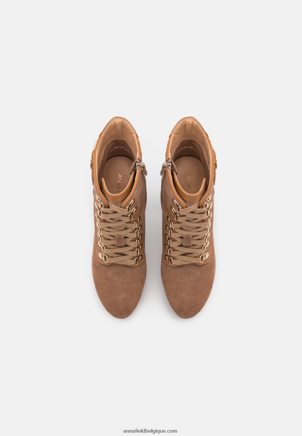 femmes bottines à lacets en cuir cognac Anna FieldNHH26B2018