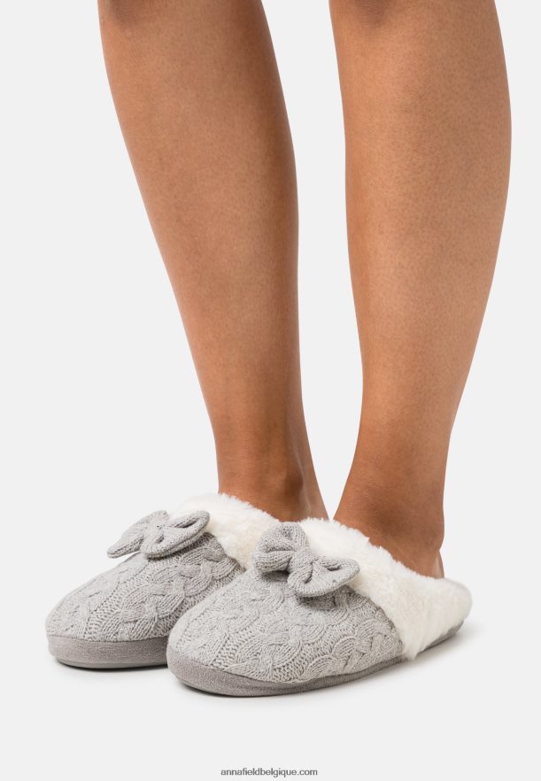 femmes chaussons gris clair Anna FieldNHH26B2275