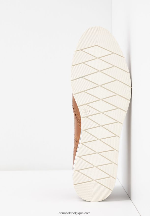 femmes chaussures à lacets casual en cuir cognac Anna FieldNHH26B1849