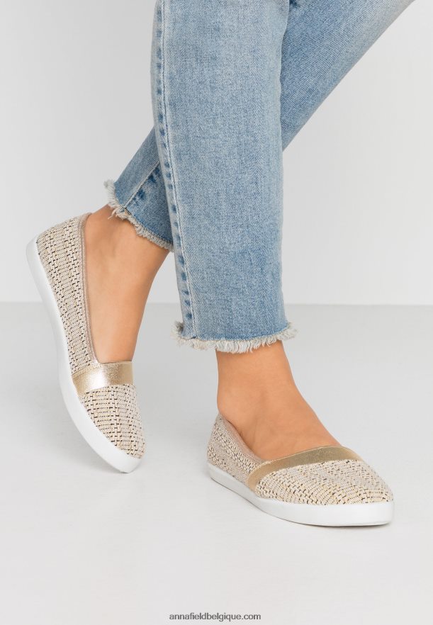 femmes slip-on beige Anna FieldNHH26B1785