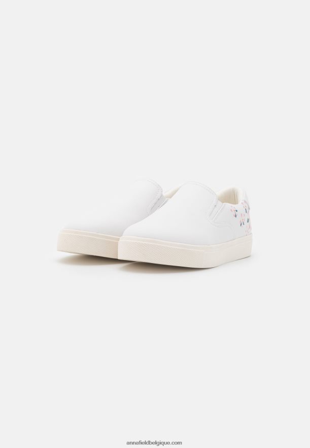 femmes slip-on blanc Anna FieldNHH26B1798
