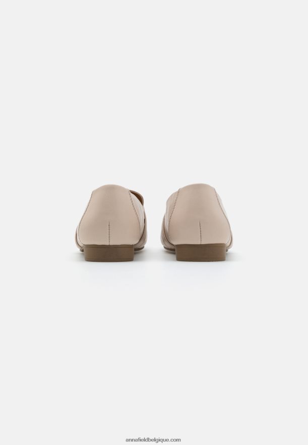 femmes slip-on blanc cassé Anna FieldNHH26B1797