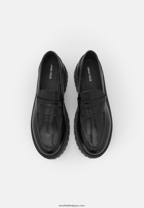 femmes slip on en cuir noir Anna FieldNHH26B1791