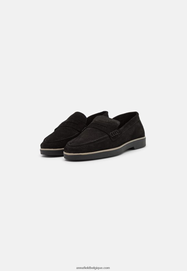 femmes slip on en cuir noir Anna FieldNHH26B1794